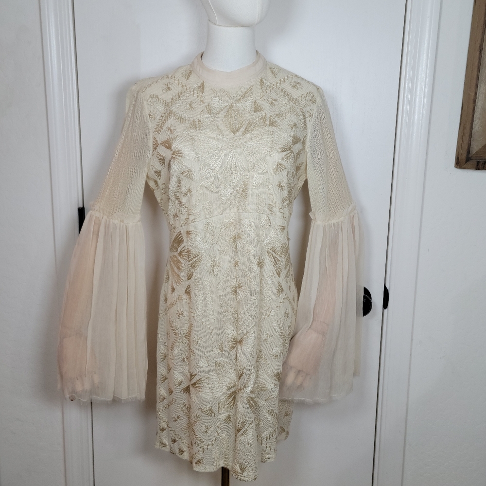 Free People Cleo Boho Glam Bell Sleeve Mini Dress Size 8